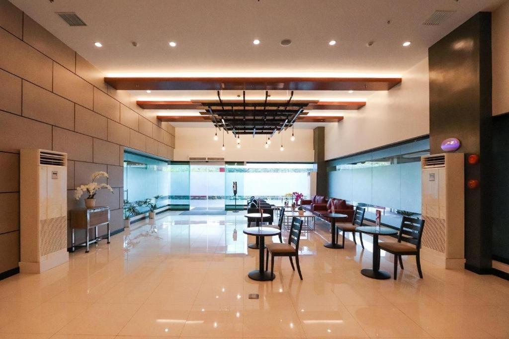 Hotel Sogo Macapagal Paranaque City Exterior foto
